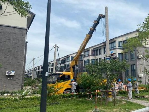 怀安县吊车电话_吊车出租前要确定吨位