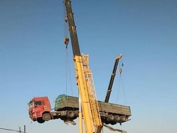 怀安县吊车租赁电话_好的吊车出租公司电话