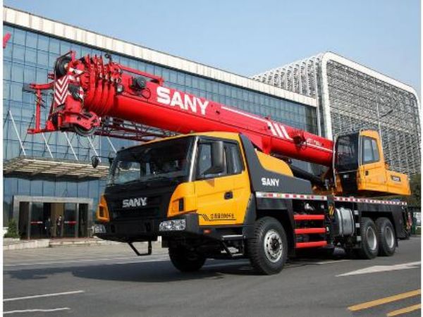 靖安县吊车出租_高空吊车出租需要注意哪些事项
